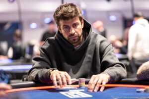 Gérard Piqué poker
