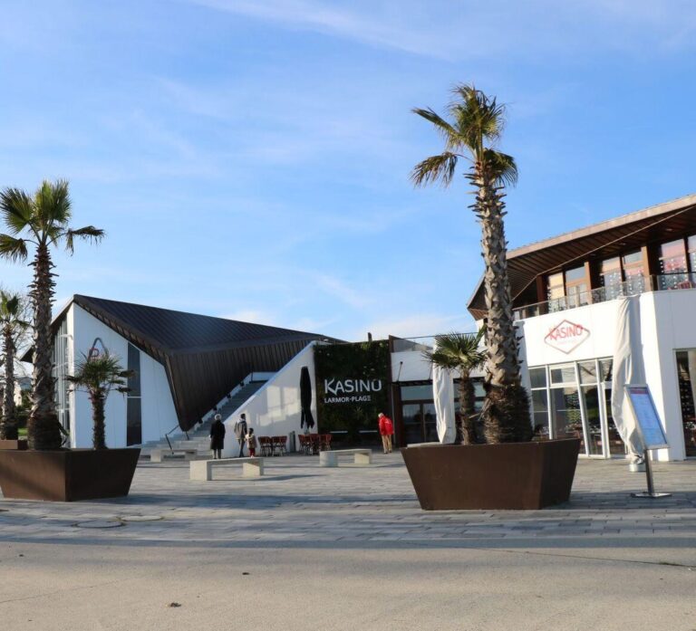 Casino de Larmor-Plage - des touristes misent 3€ et gagnent 40 000€