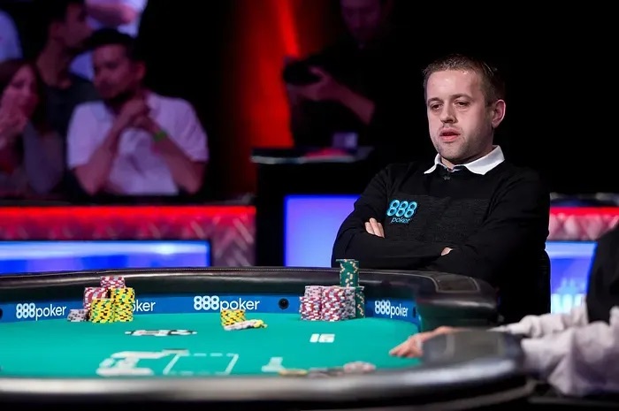 Kenny Hallaert revient sur ses deux finales au Main Event WSOP