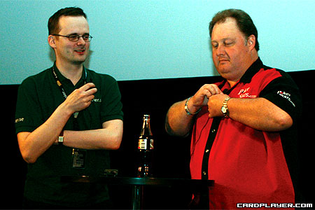 Ola Brandborn and Greg Raymer at the poker seminar in Stockholm