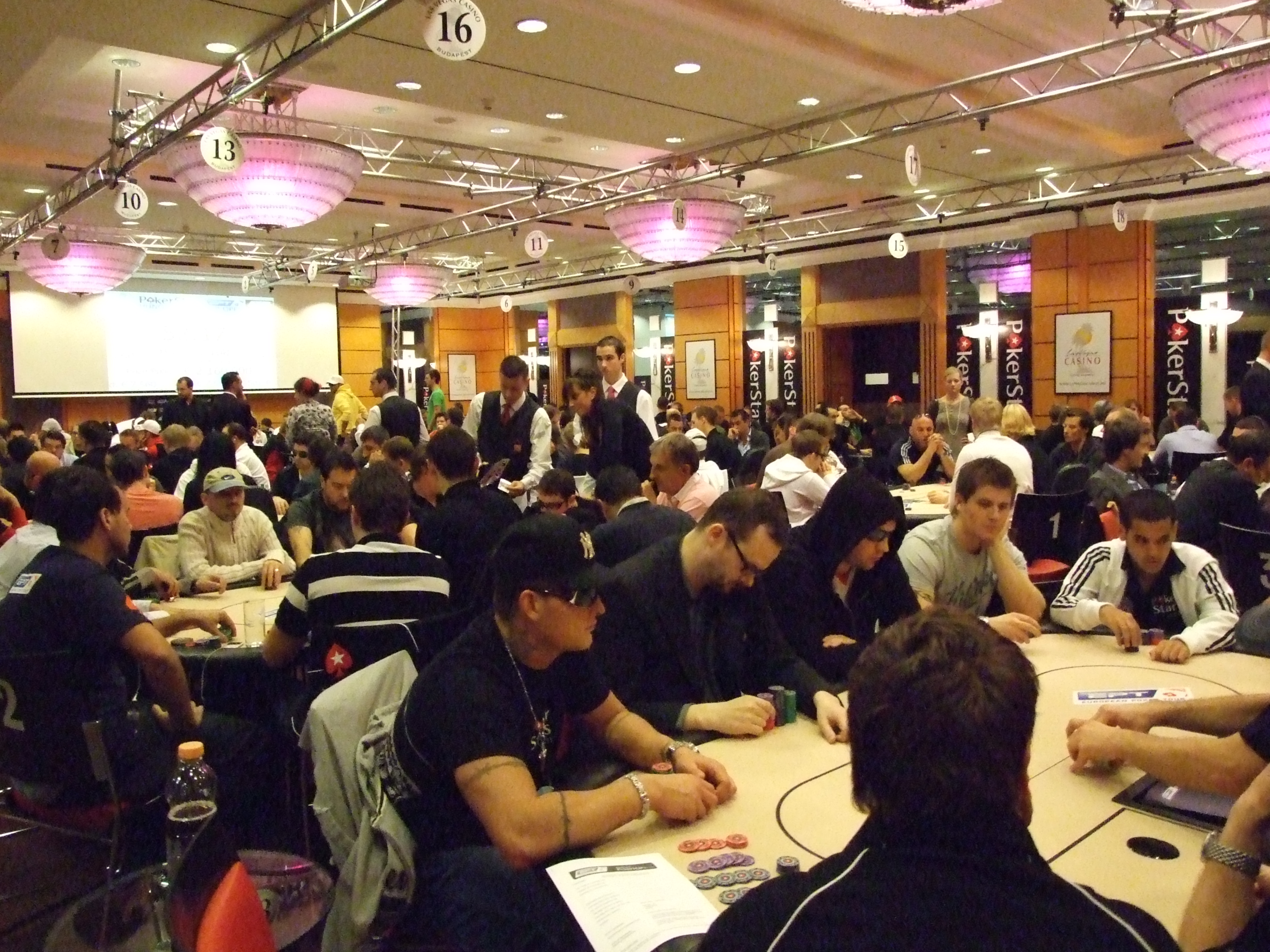 EPT Budapest main event in full swing EPT Budapest main event in full swing