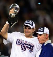 Eli Manning and Coach Tom Coughlin