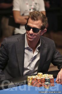 Shannon Shorr at the 2012 WSOP Shannon Shorr at the 2012 WSOP