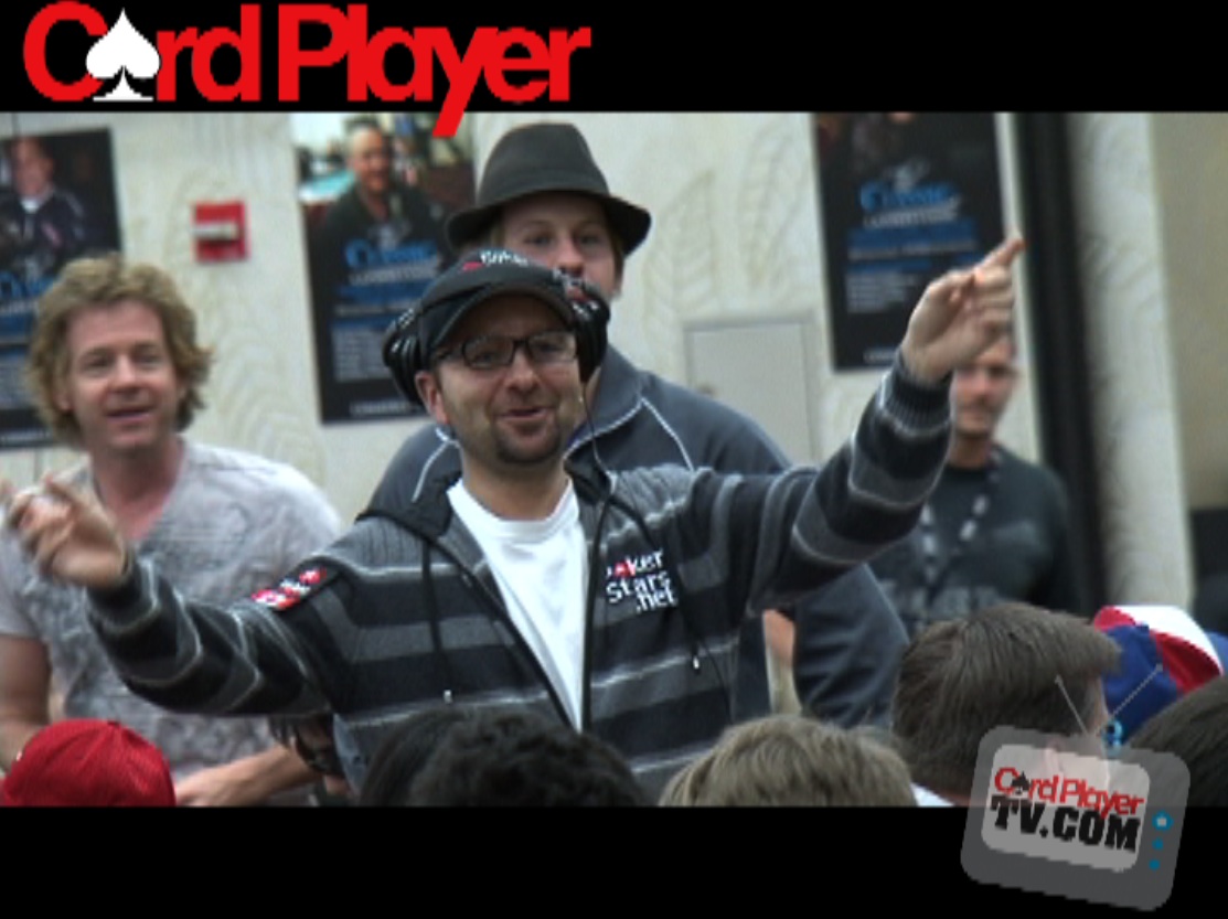 1747735001_original_negreanu.jpg