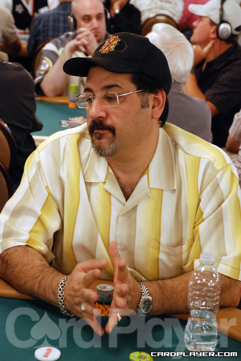 1747747038_original_AmirVahedi_WSOP_EV36_Day1.jpg