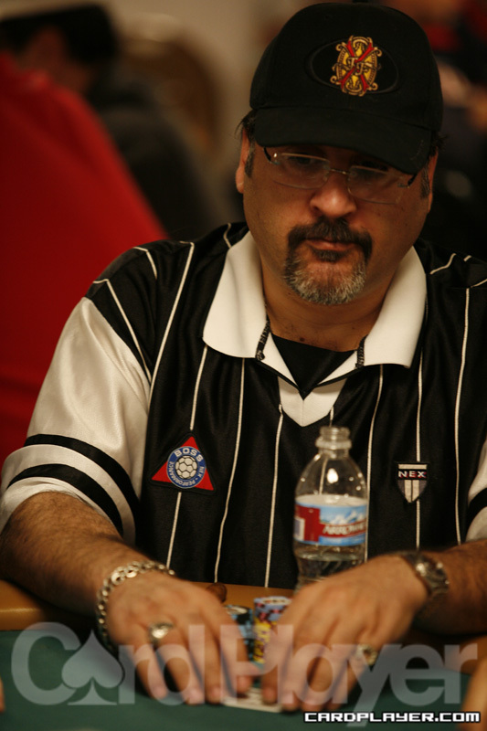 1747747047_original_AmirVahedi_WSOP_EV50_Day1.jpg