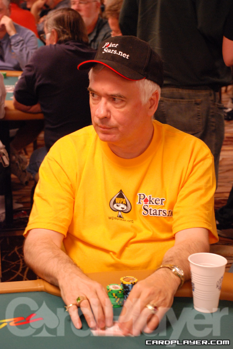 1747747535_original_TomMcEvoy_WSOP_EV41_Day1.jpg