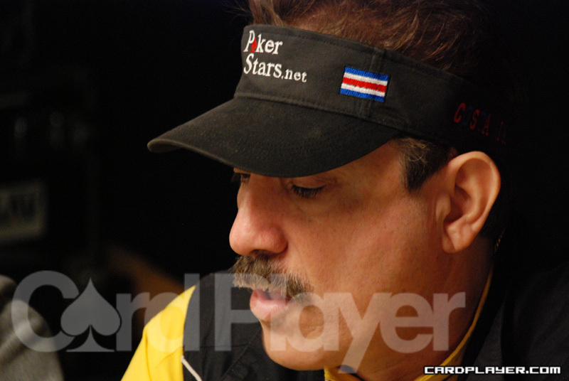 1747747679_original_HumbertoBrenes_WSOP_EV13_Day1.jpg