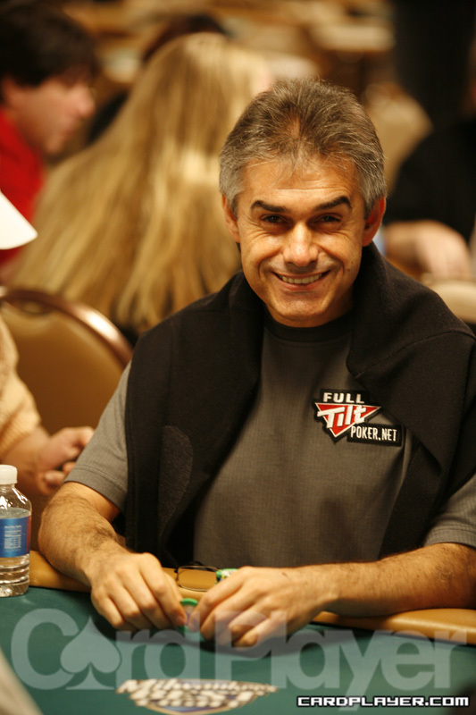 1747747739_original_BenRoberts_WSOP_EV50_Day1.jpg