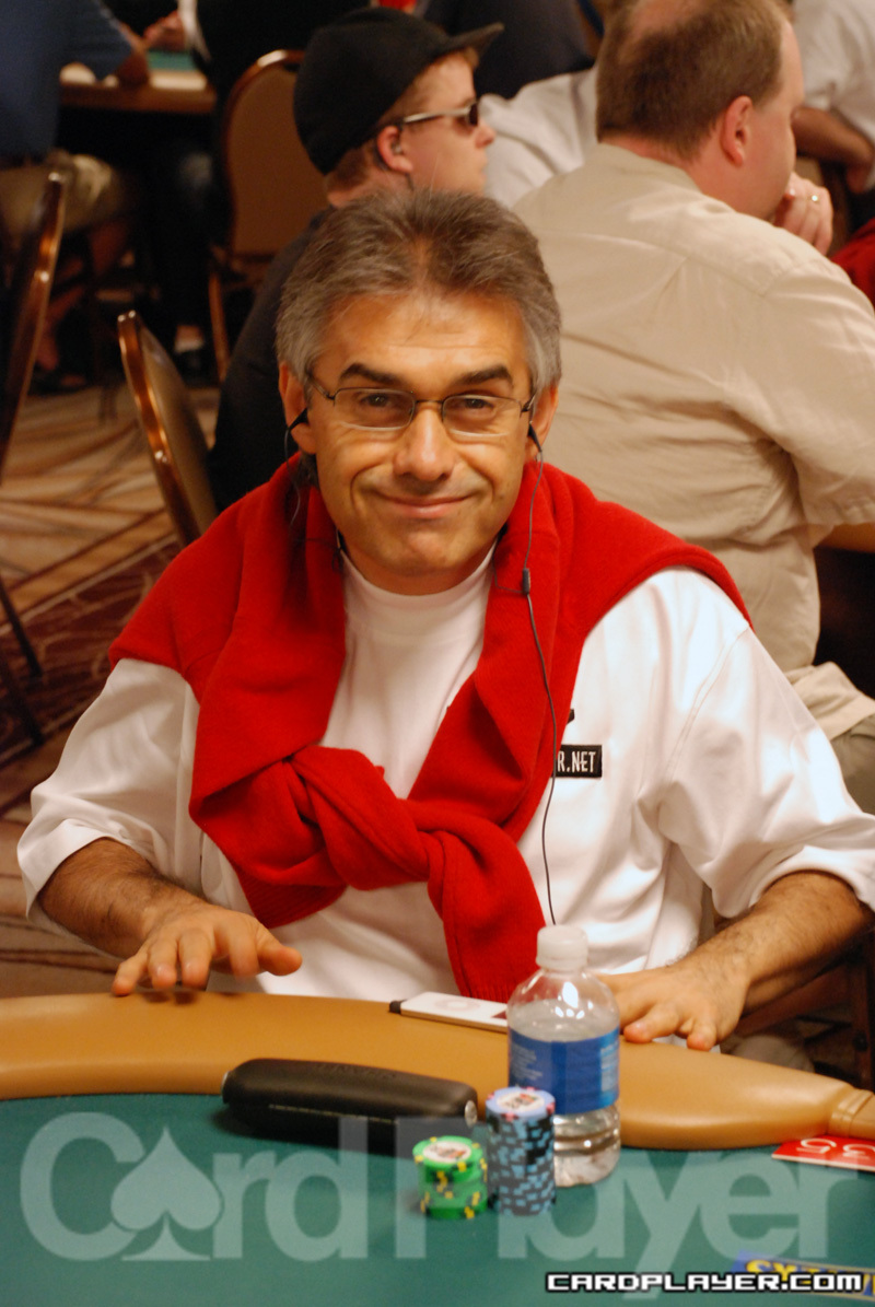 1747747741_original_BenRoberts_WSOP_EV35_Day1.jpg