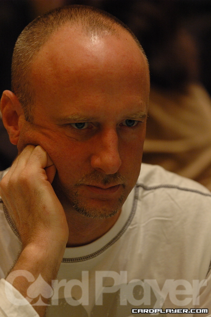 Lee Markholt
