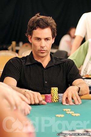 1747748041_original_20050618_93_07.jpg