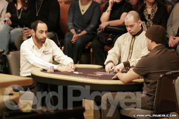 Barry Greenstein vs. Carlos Mortensen