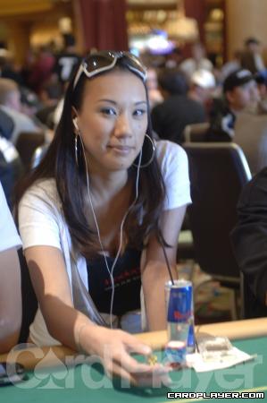 1747748635_original_EvelynNg_Fb2.jpg