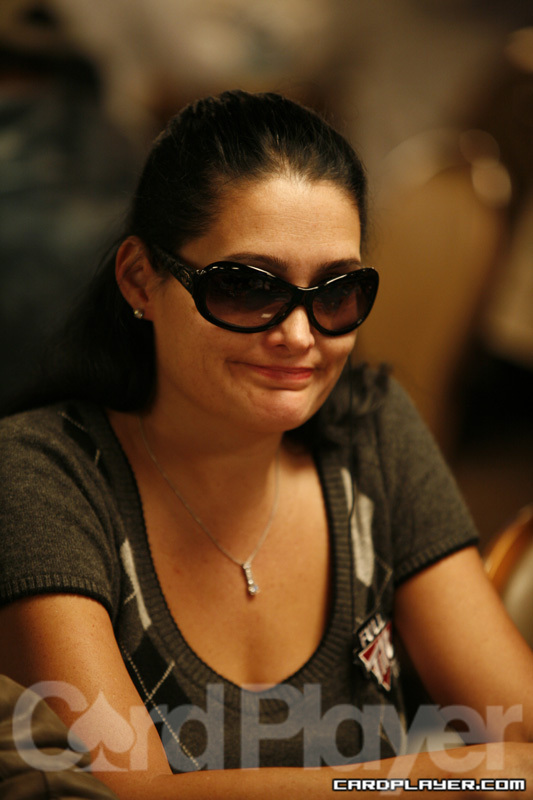 1747748679_original_KristyGazes_WSOP_EV50_Day1.jpg