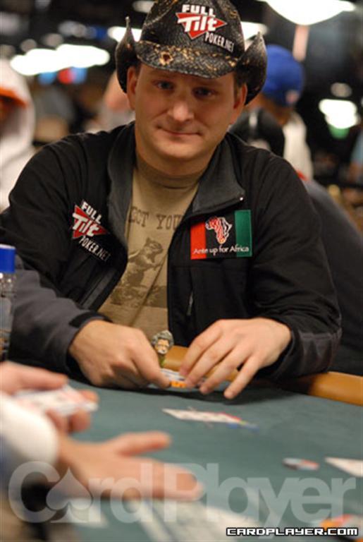 1747748923_original_EV45_Andy_Bloch_Large_.jpg