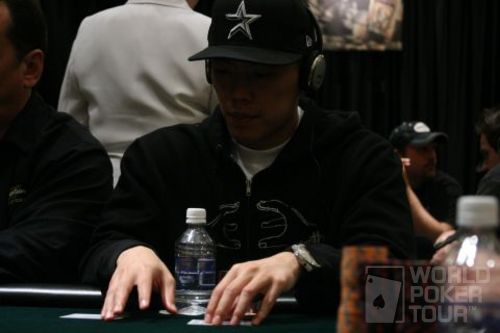 Nam Le on Day 2 of the Gulf Coast Poker Championship