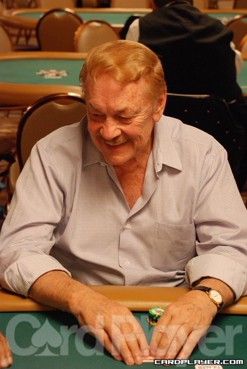 1747749224_original_JerryBuss_WSOP_EV43_Day1.jpg