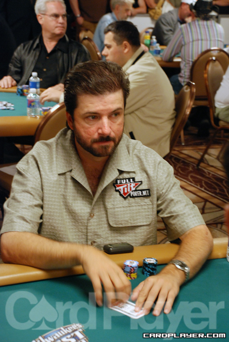 1747749358_original_GregMascio_WSOP_EV39_Day1.jpg