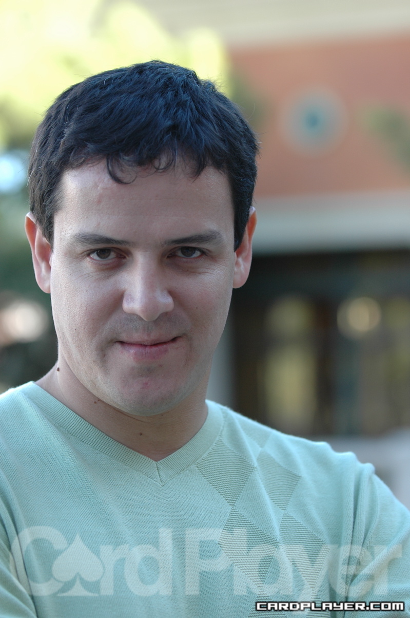 Carlos Mortensen