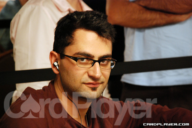 Antonio Esfandiari