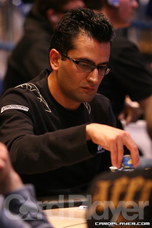 Anotnio Esfandiari
