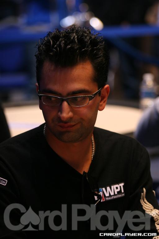 Antonio Esfandiari