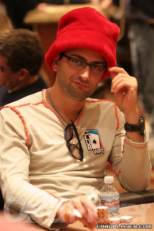 Antonio Esfandiari