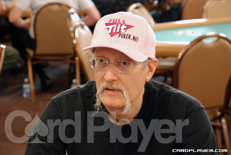 1747750138_original_SteveZolotow_WSOP_EV16_Day1.jpg