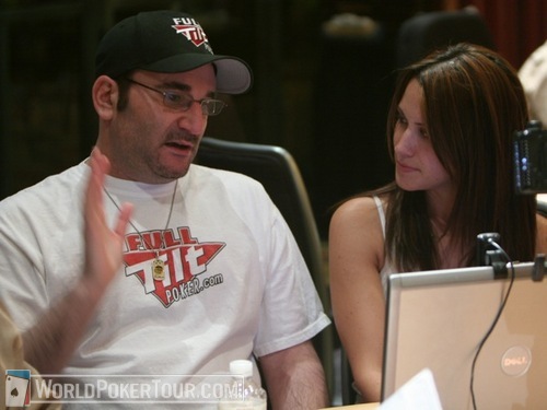 Kimberly Lansing interviews Mike Matusow at the end of Day 1b of the WPT World Championship