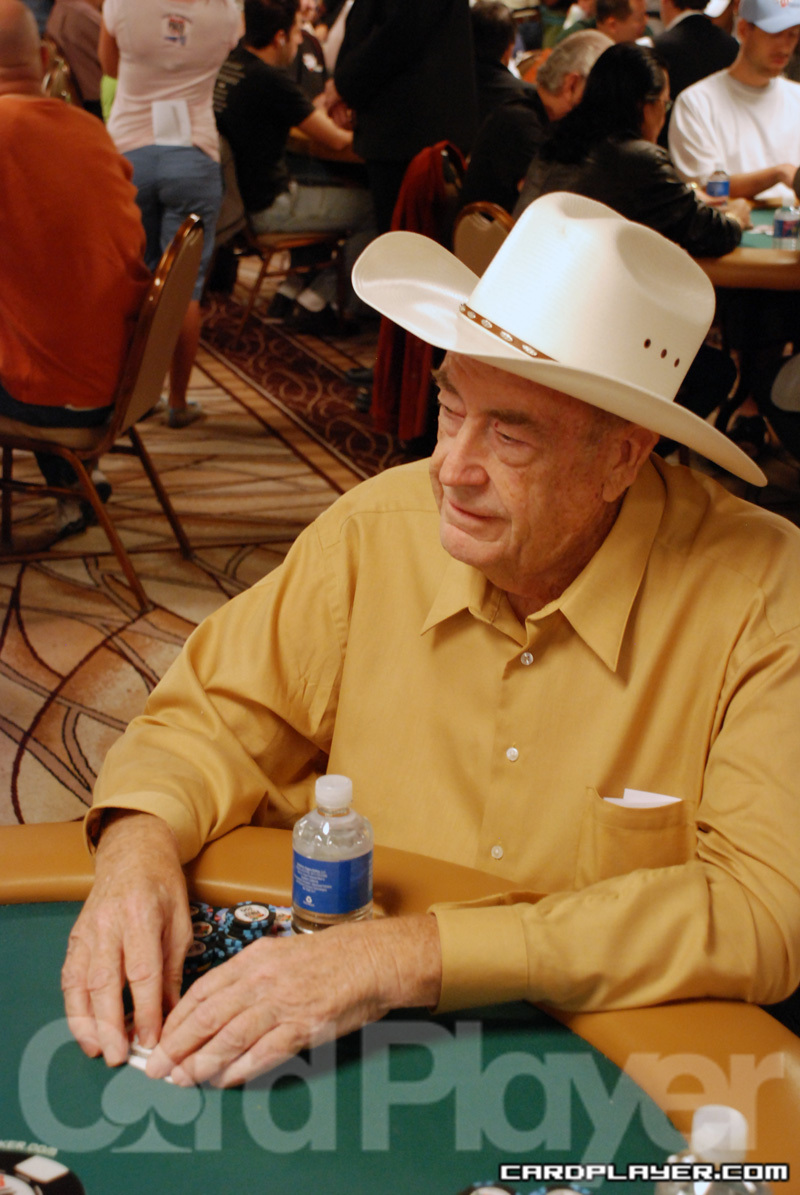1747750338_original_DoyleBrunson_WSOP_EV39_Day1.jpg