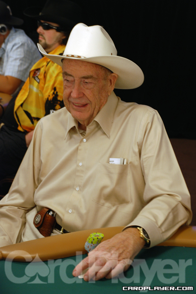 1747750366_original_DoyleBrunson_WSOP_EV16_Day1.jpg