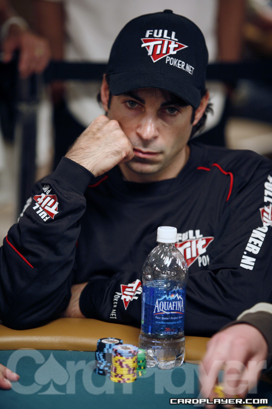 1747750636_original_DavidSinger_WSOP_EV52_Day1.jpg