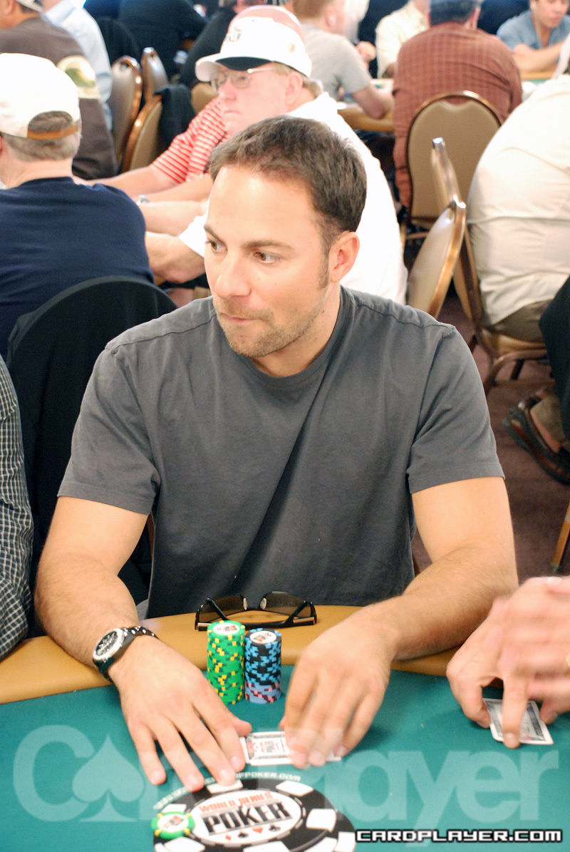 1747751050_original_JonFriedberg_WSOP_EV38_Day1.jpg