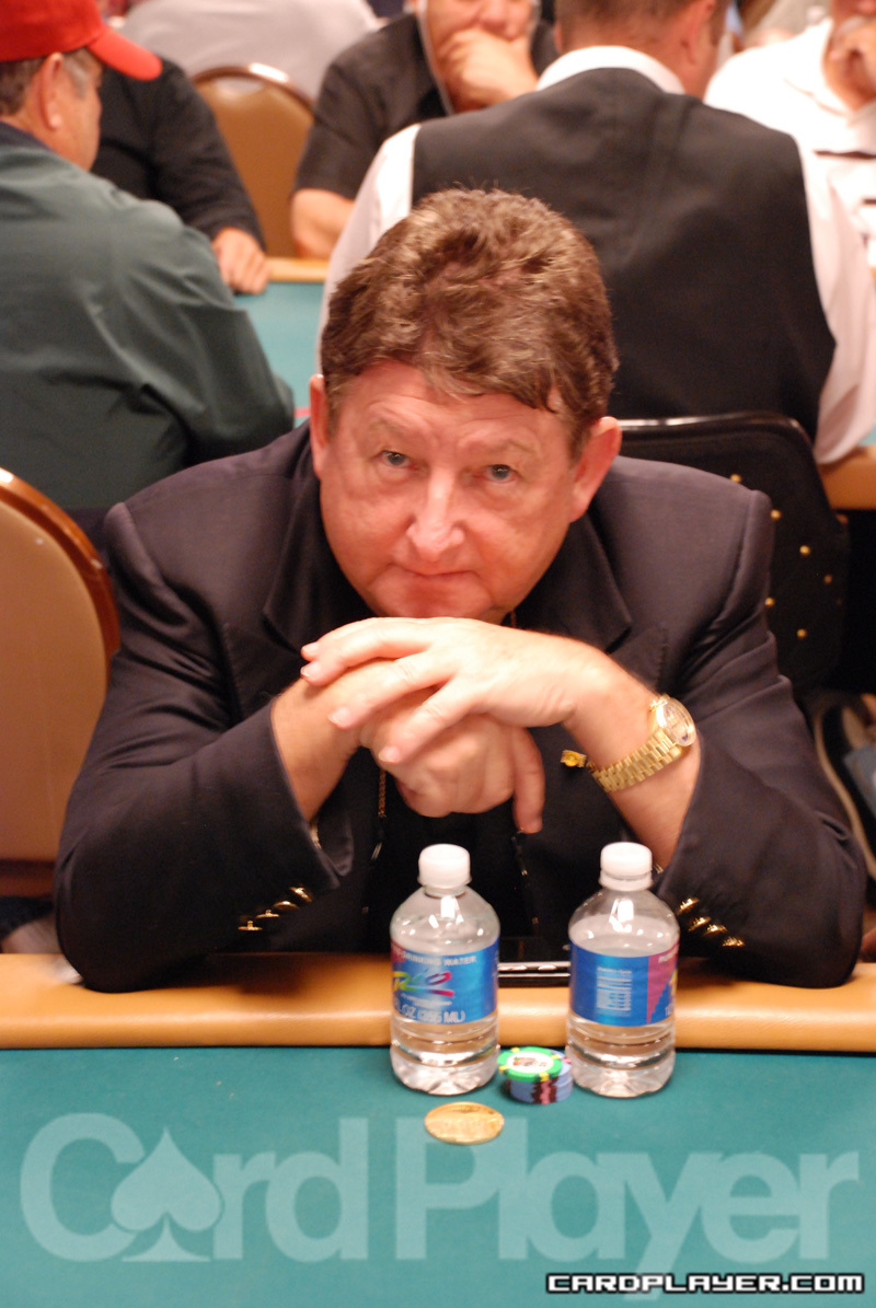 1747751099_original_AlanSmurfit_WSOP_EV41_Day1.jpg