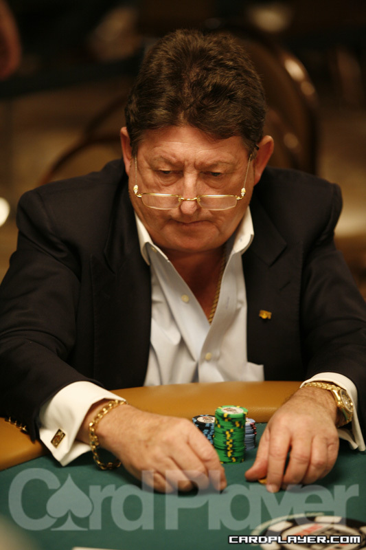 1747751102_original_AlanSmurfit_WSOP_EV53_Day1.jpg