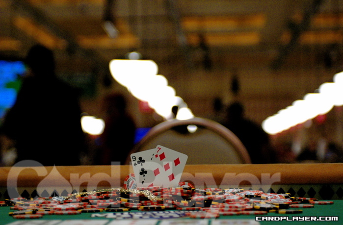 1747751156_original_Lesters_Winning_Hand.jpg