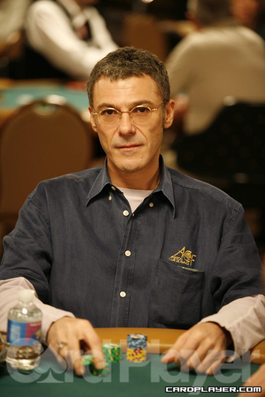 1747751403_original_BrunoFitoussi_WSOP_EV54_Day1.jpg