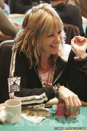 1747751444_original_cyndyviolette-5.jpg
