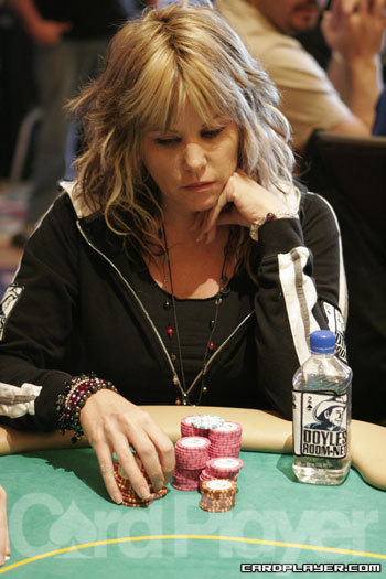 1747751461_original_cyndyviolette-7.jpg