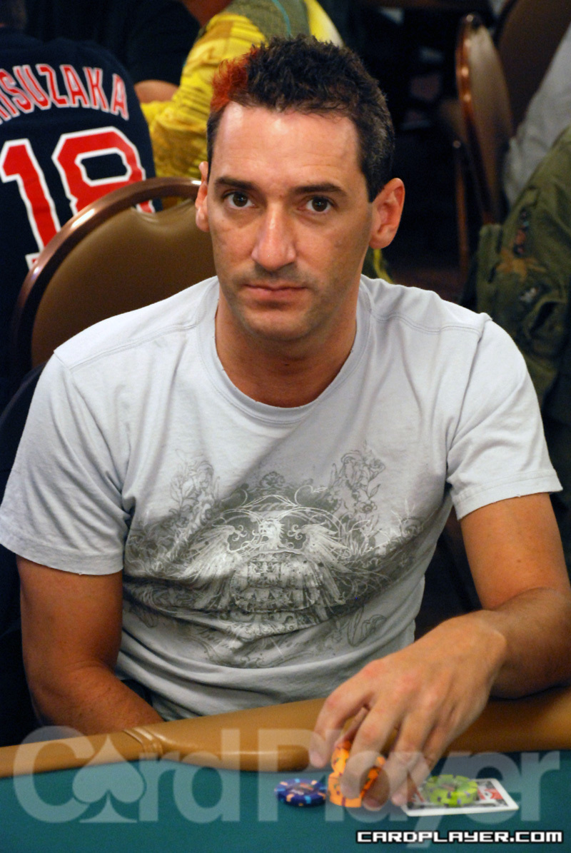 1747751732_original_PerryFriedman_WSOP_EV36_Day1.jpg