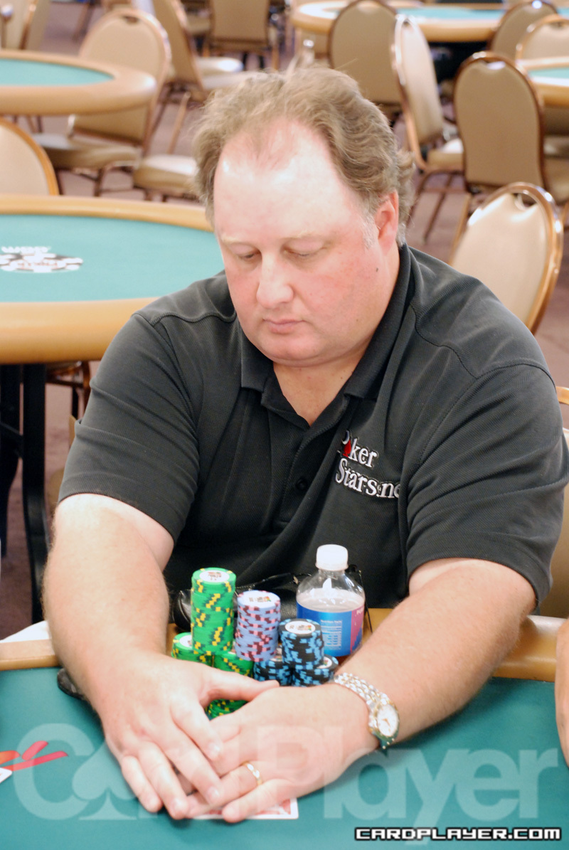 1747751974_original_GregRaymer_WSOP_EV35_Day1.jpg