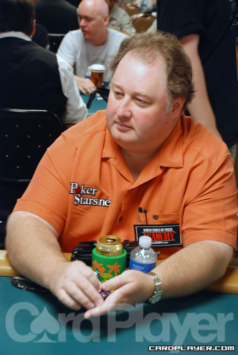 1747751990_original_GregRaymer_WSOP_EV39_Day1.jpg