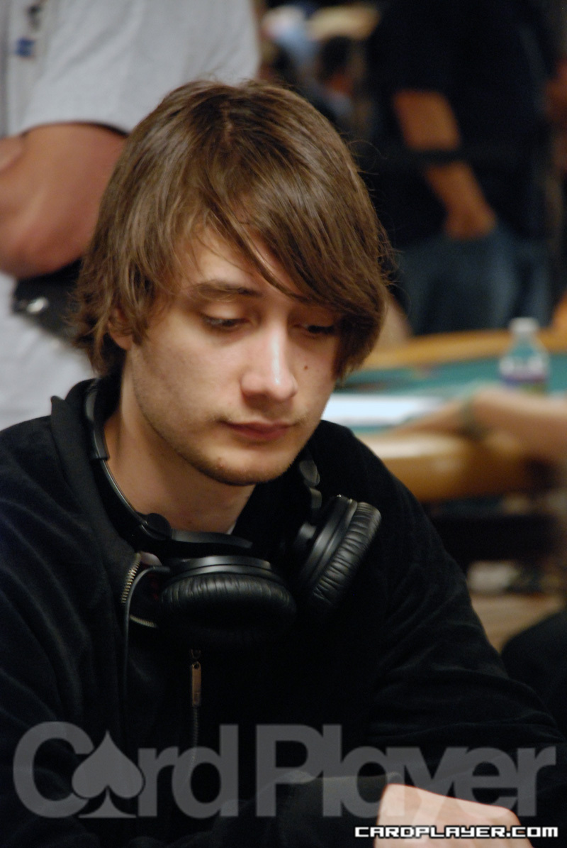 1747752053_original_WilliamHill_WSOP_EV4_Day2.jpg