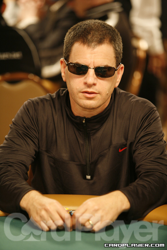 1747752293_original_JimHess_WSOP_EV55_Day1B.jpg