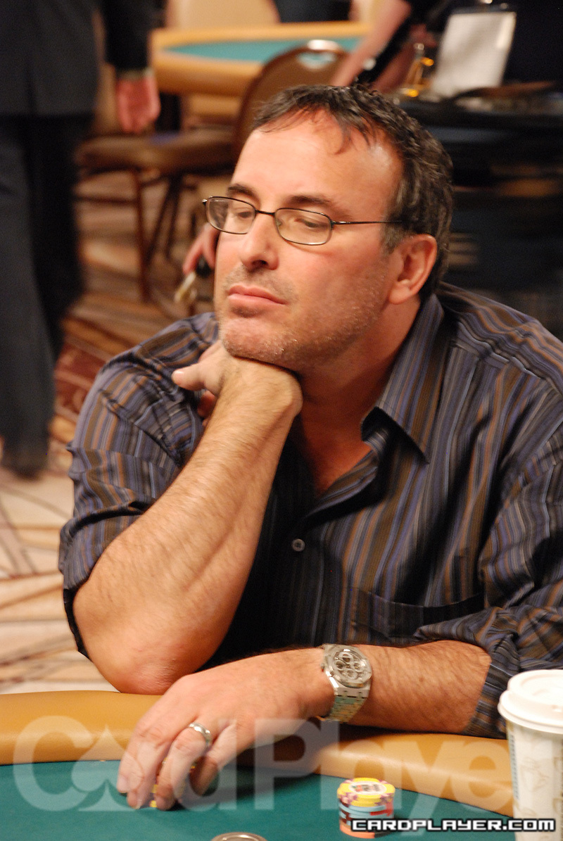 1747752450_original_DanielShak_WSOP_EV39_Day3.jpg
