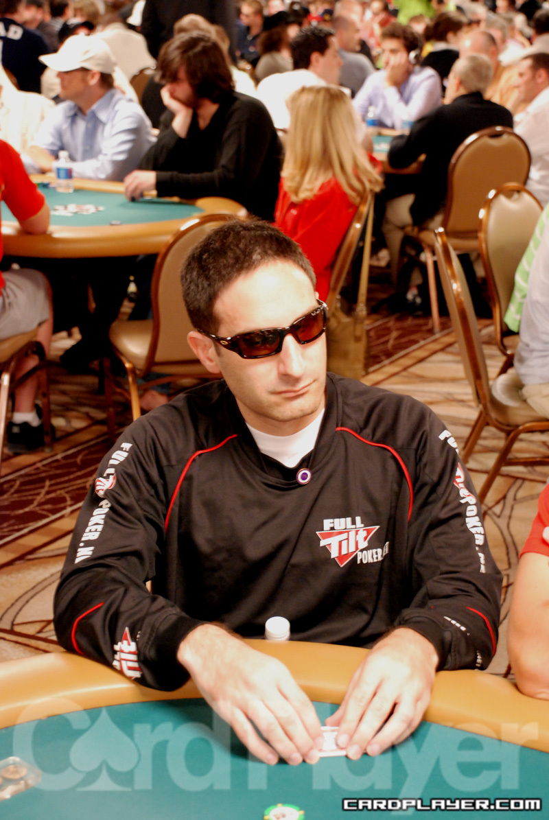 1747752820_original_RafeFurst_WSOP_EV38_Day1.jpg