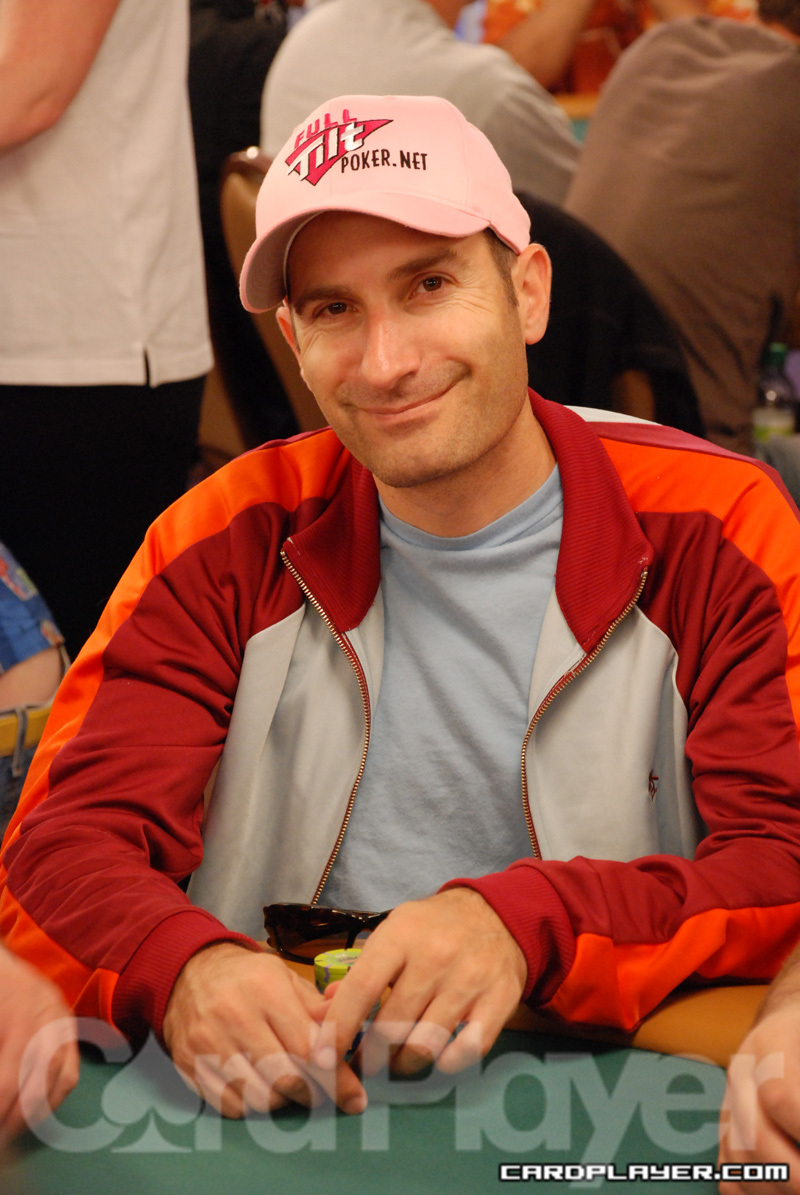 1747752824_original_RafeFurst_WSOP_EV42_Day1.jpg