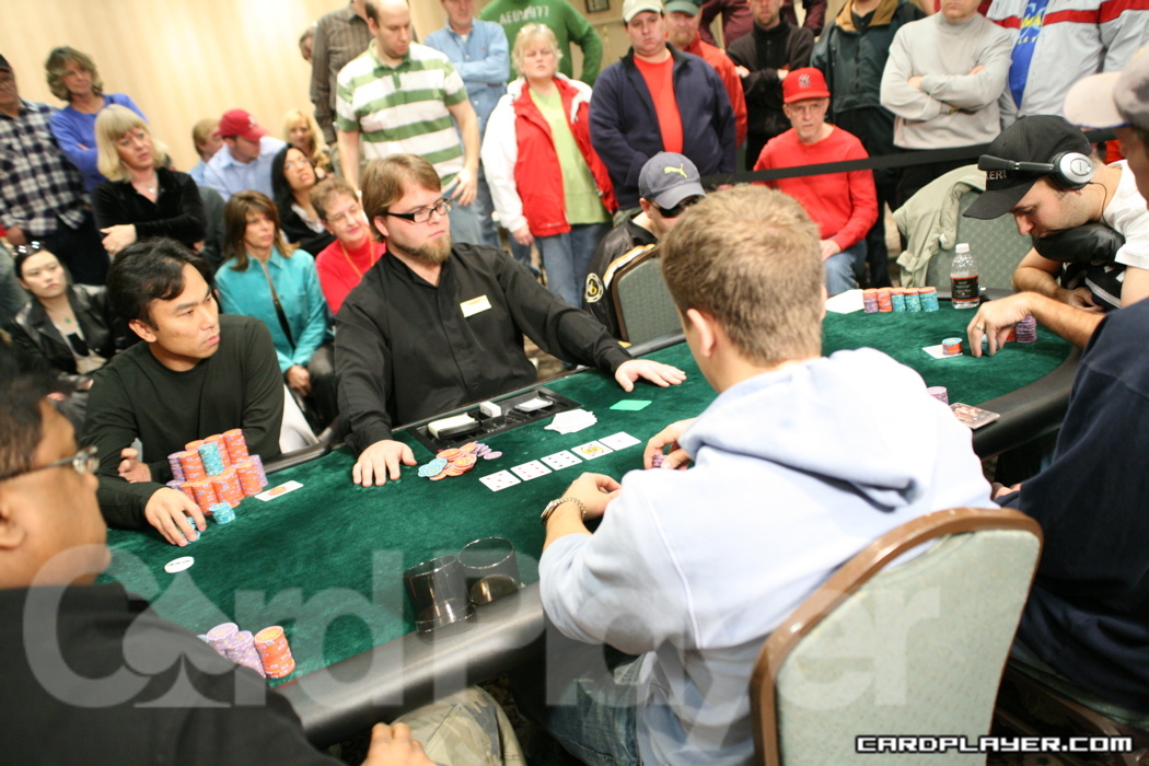 1747752905_original_Pham_Negreanu-2.jpg