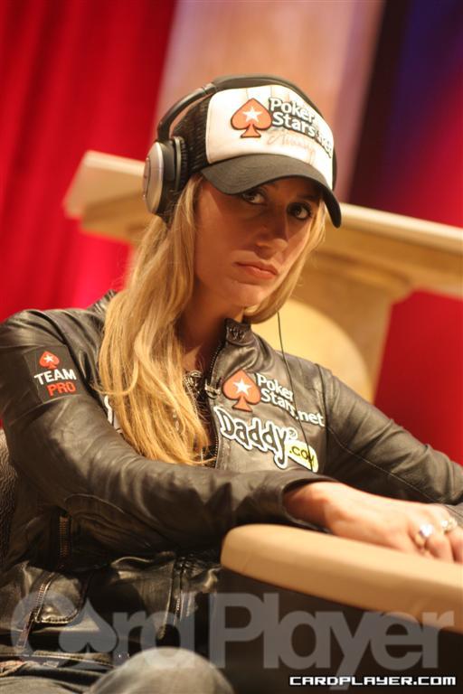 1747753764_original_VanessaRousso2_Large_-12.JPG